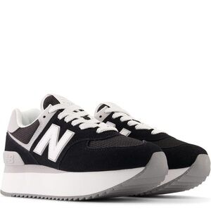 New Balance 574 Platform Sneakers sz 9